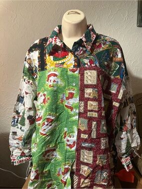Source Unknown Multicolor Patchwork Christmas Print Button-Up Blouse